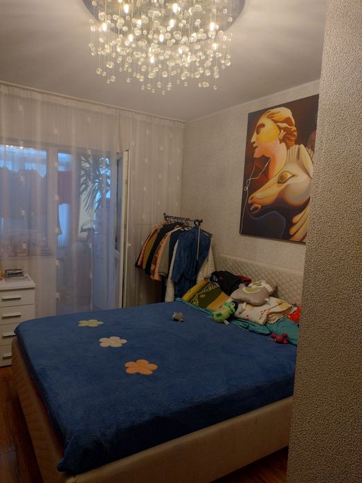 Vând apartament cu 2 camere
