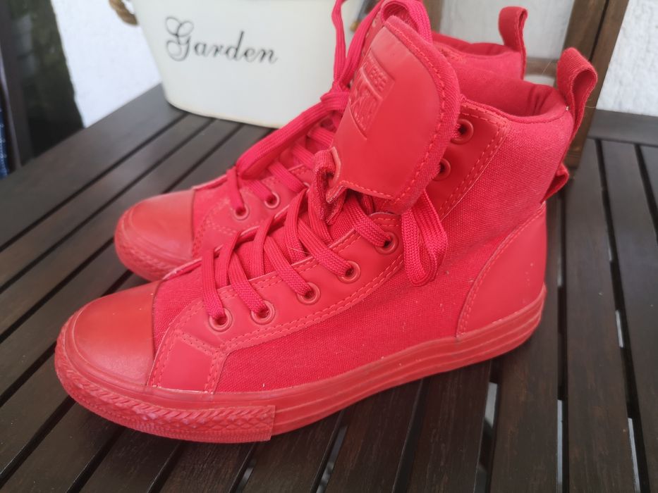 Converse оригинални кецове, номер 35