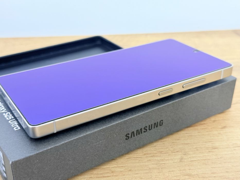 Samsung Galaxy S25 Ultra 512GB 39 зареждания!!!