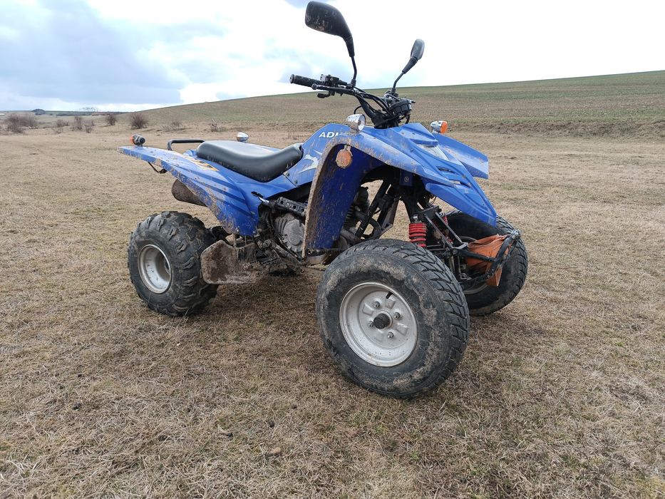 Vând ATV Adly 300 cc