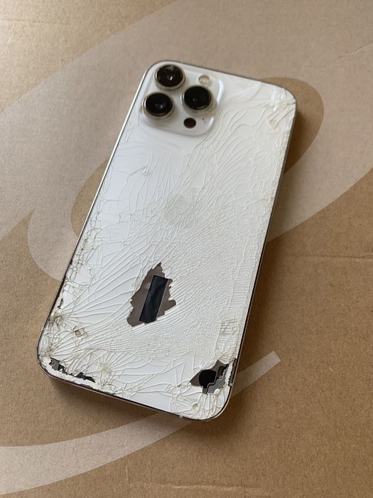 IPhone 13 Mro Max за части