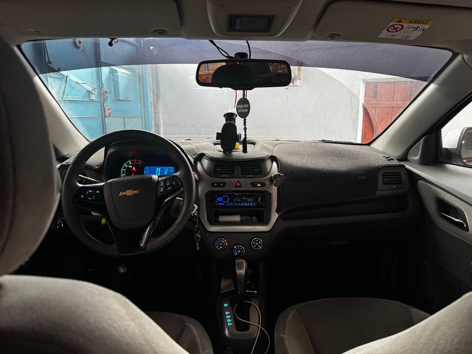 Шевроле кобальт 2022