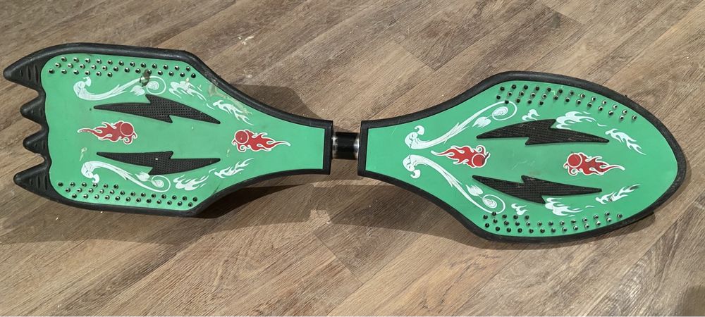 Продам Снейкборд двухколесный