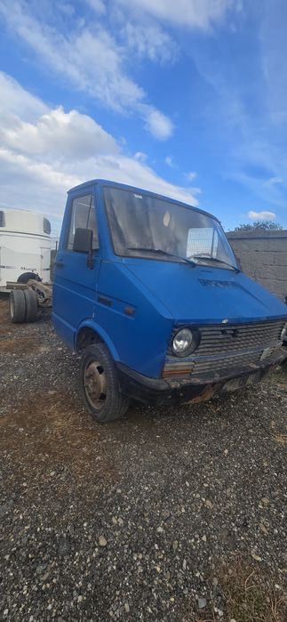 Iveco Daily Roti Duble Iveco 35C8 1990 Sasiul lung cutie 5 Trepte serv