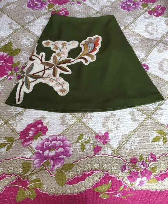 Fusta verde camasa florala
