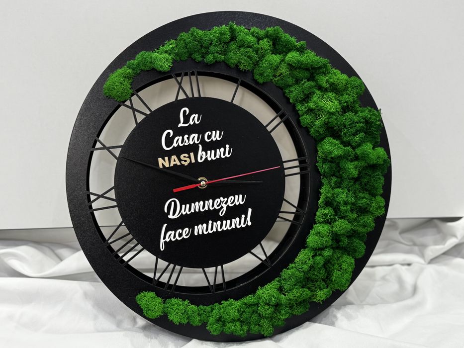 Ceas Nași 40cm lemn+licheni