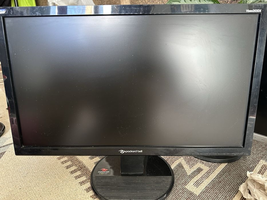 Компьютерные мониторы разного вида