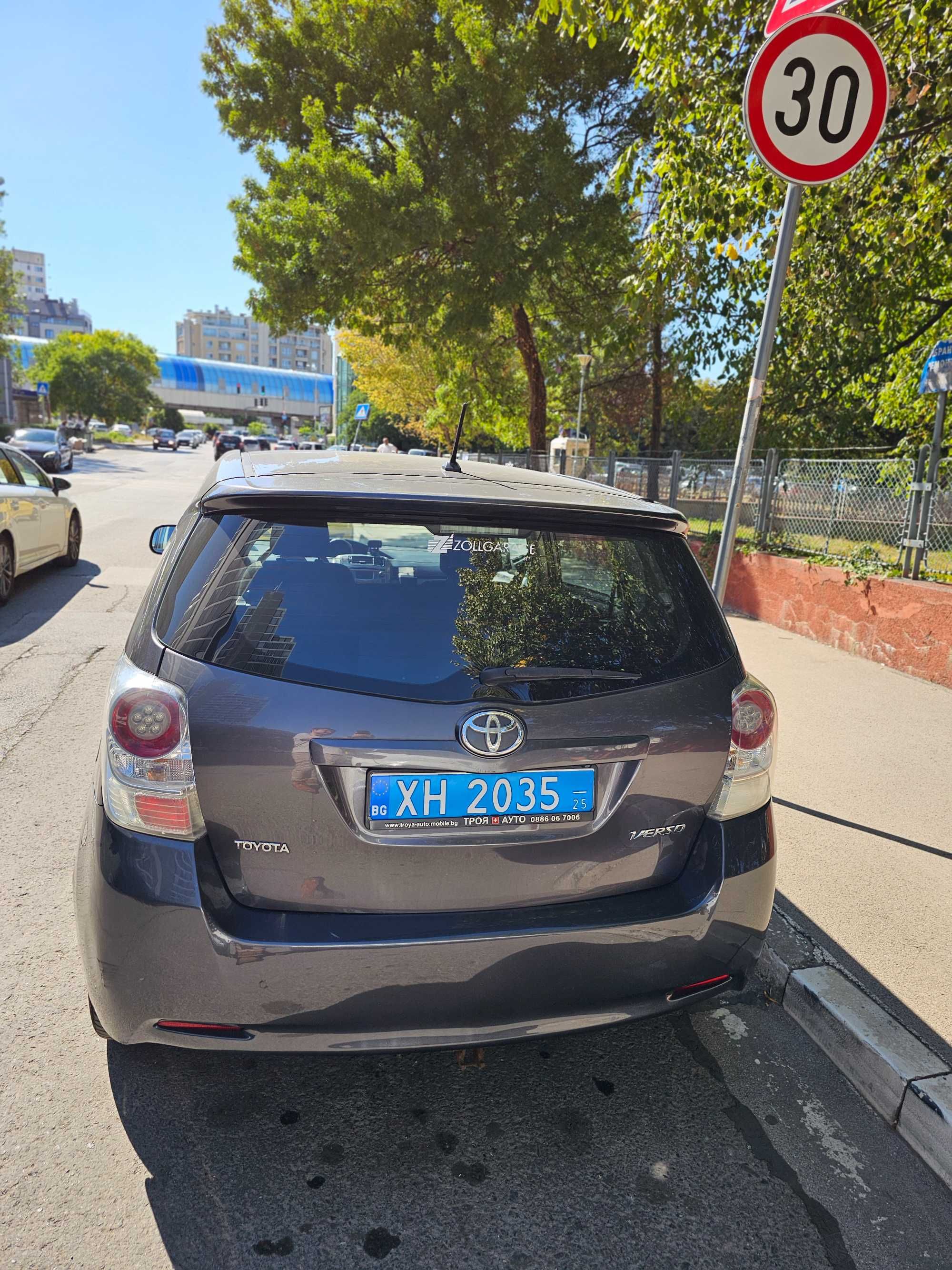 Toyota Verso 2.2 D-4D, 150 к.с., Автоматик, 7 места