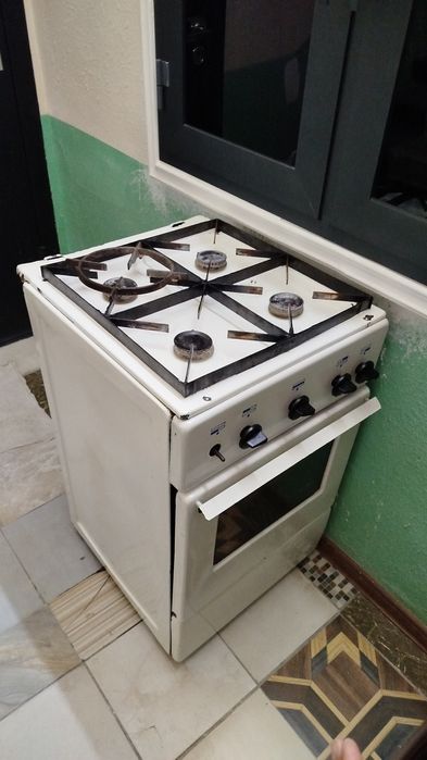 Газплита и духовка электрическая
