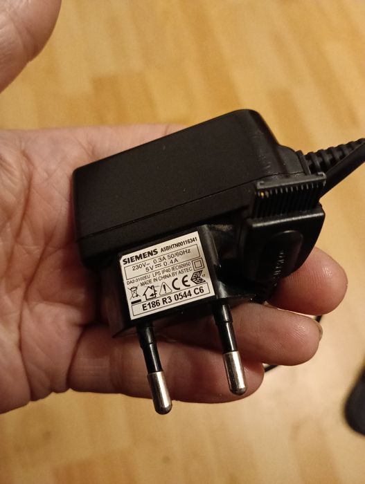 Camera web Trust/încărcătoare telefon/tabletă