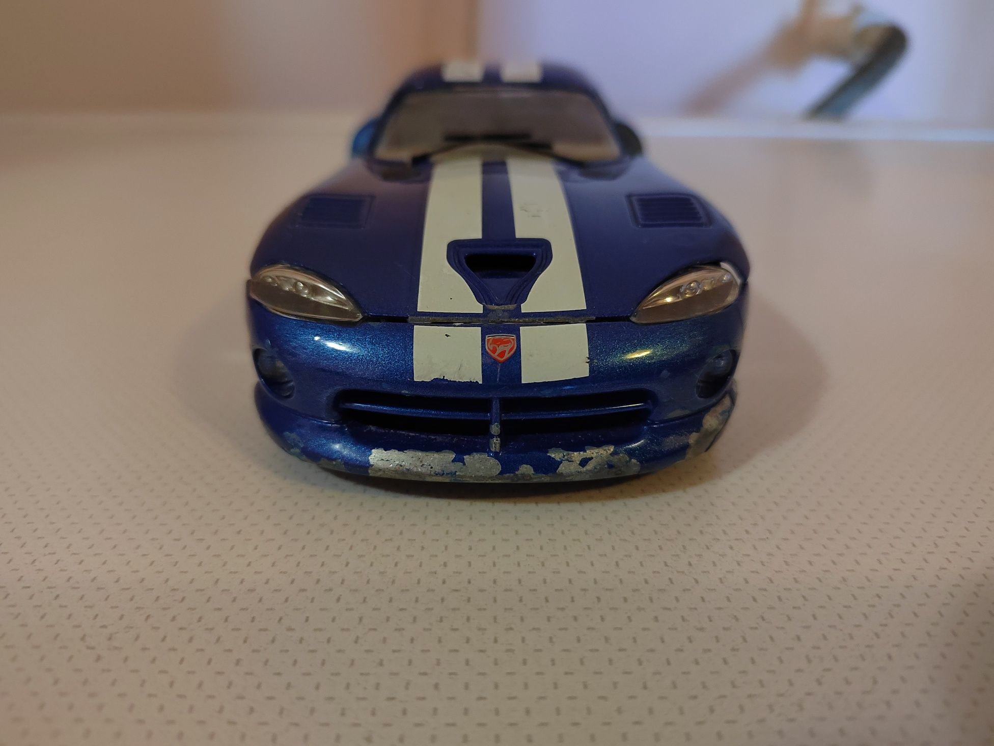 Dodge Viper GTS мащаб 1 :24 12лв