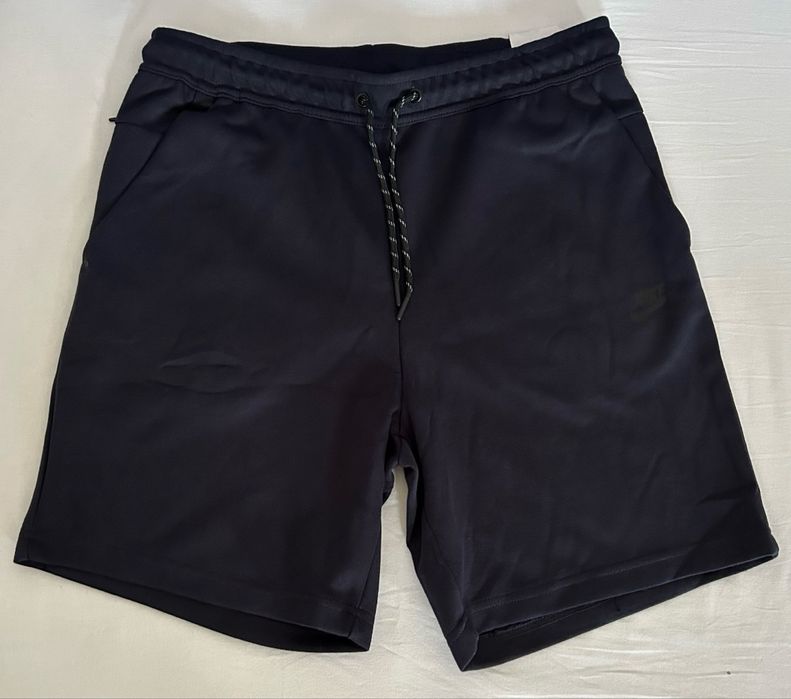 Pantaloni scurți Nike tech