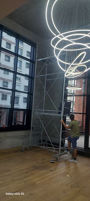 Inchiriez schela mobila