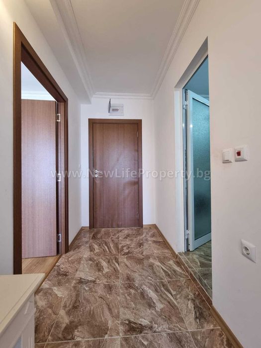 Продава се Двустаен апартамент в к.к. Слънчев бряг - 68 кв.м за 1839 €/кв.м - Снимка #2
