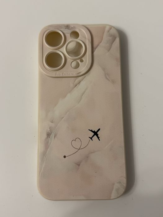 Кейс за iPhone 16 pro