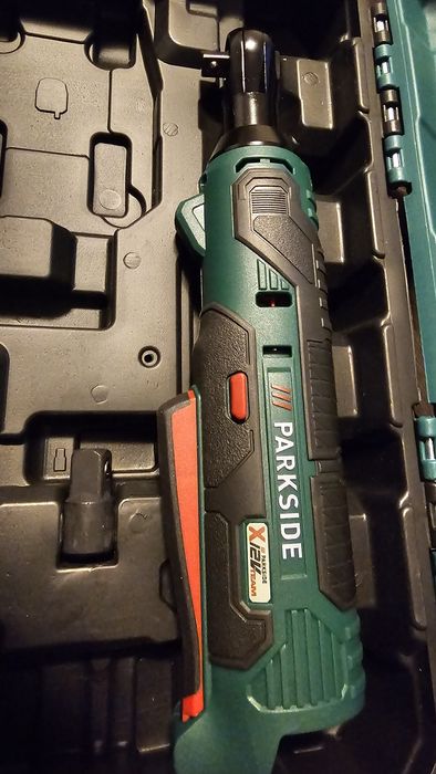 Cheie clicket parkside