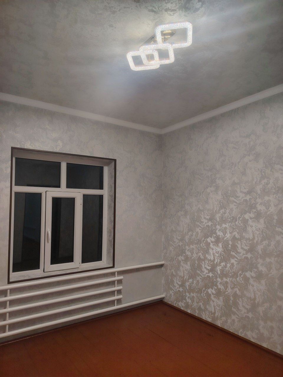Tayyor 8 sotikli hovli uy
