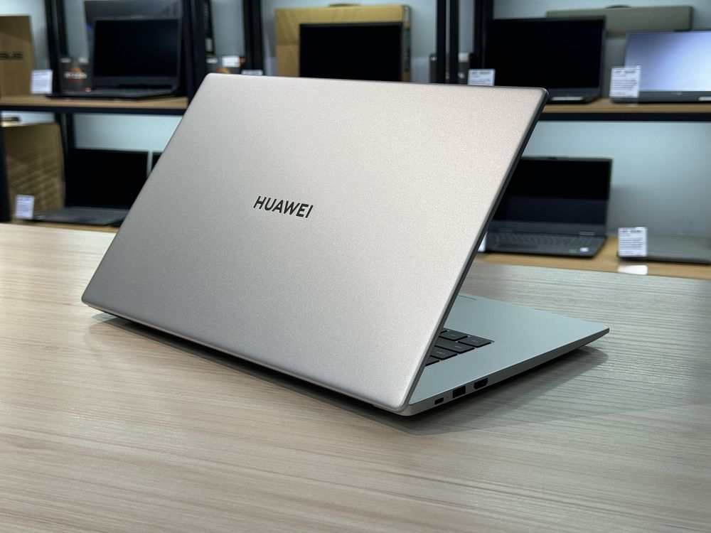 Huawei Matebook D15 | Intel Core i5 1135G7 | Каспи 0-0-24