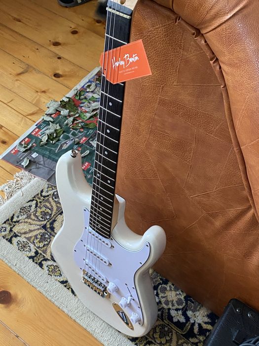 Harley Benton ST-20 WH