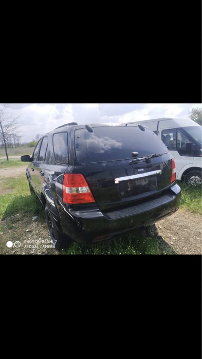 Продава се само на части Kia Sorento 2.5 crdi