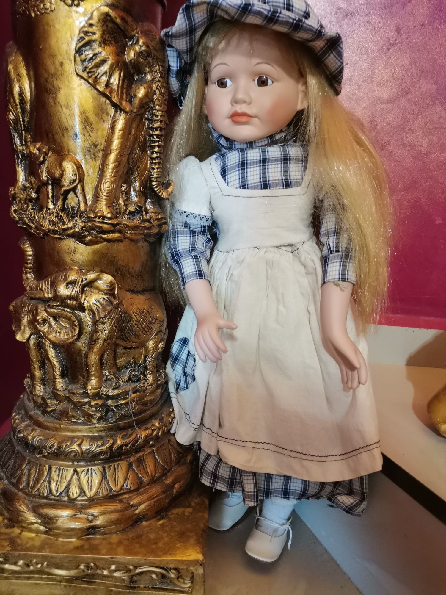 Колекция от 10 броя порцеланови кукли
