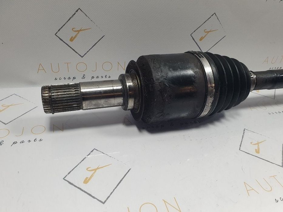 Planetara dreapta MERCEDES-BENZ M-CLASS W163 1998 - 2005 2.7 ML 270 CDI OM 612.963    A1633300501