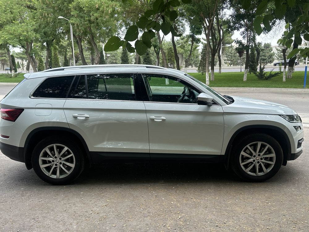 SQODA KODIAQ 11.700 km 28.000$