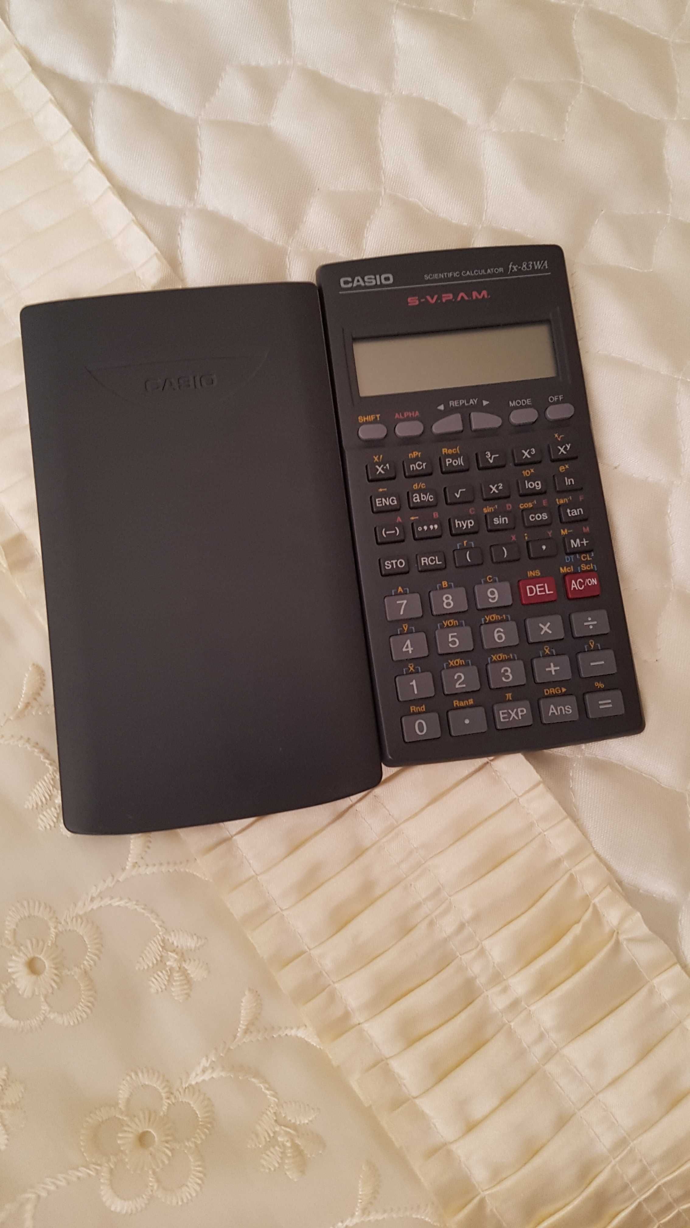 Калкулатор Casio FX-83WA
