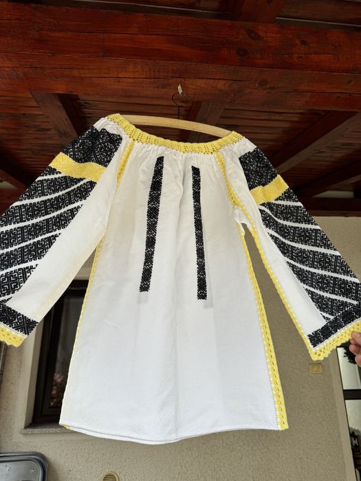 Cămașa traditionala