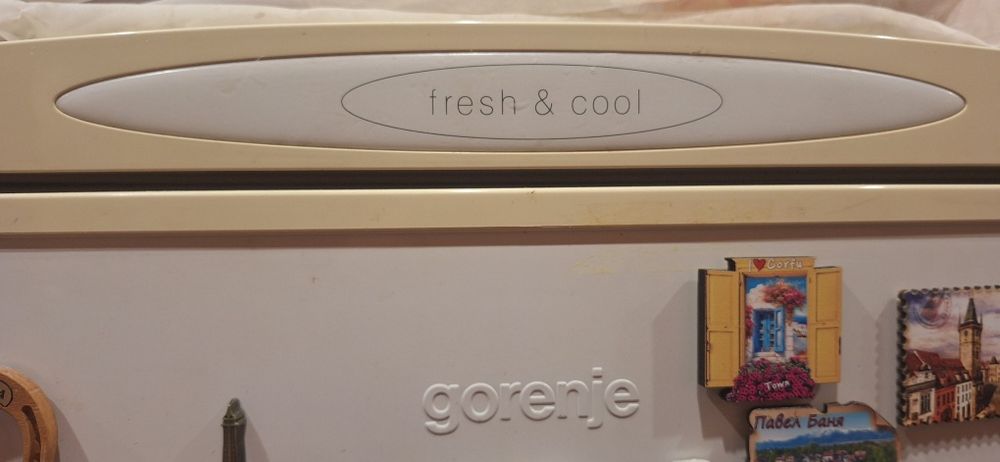 Хладилник Gorenje с фризер в добро състояние 75лв.