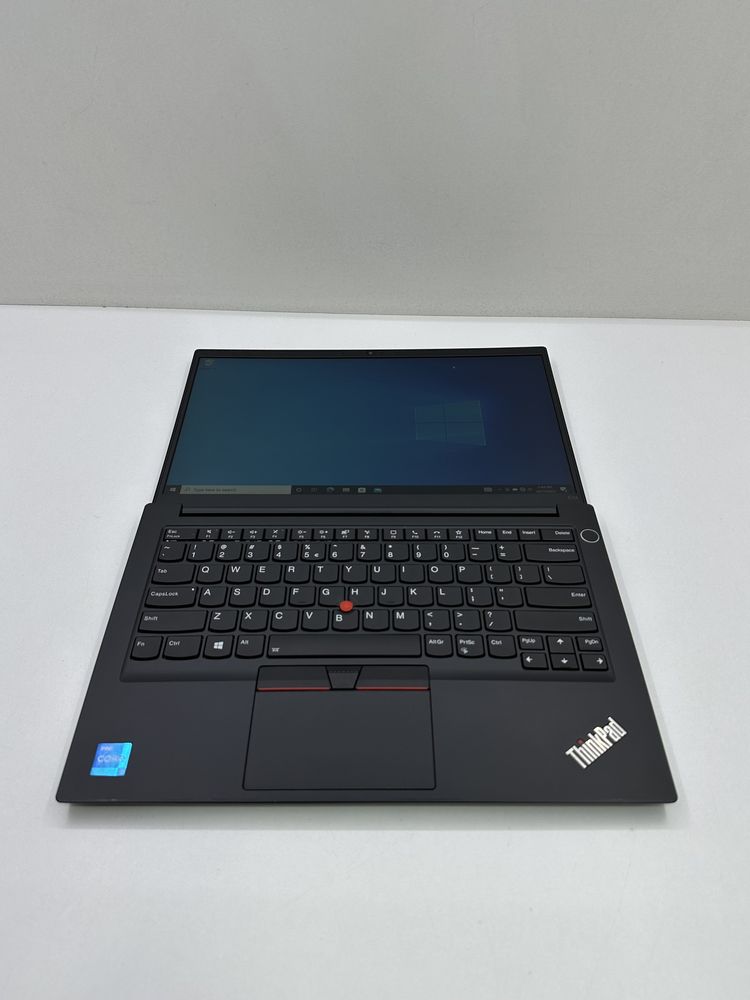 Laptop Lenovo ThinkPad E14 Gen2 i5-1135G7 RAM 16GB SSD 256GB