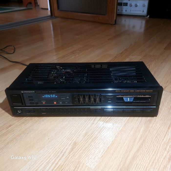 Statie Pioneer vintage