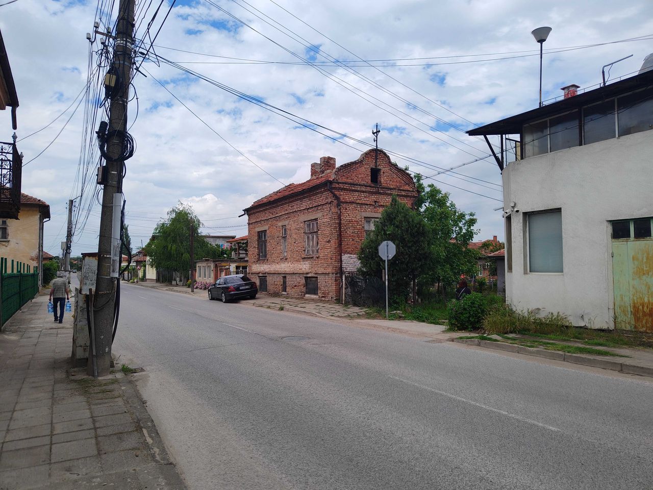 Продава се Къща в Лом - 65 кв.м за 408 €/кв.м - Снимка #2
