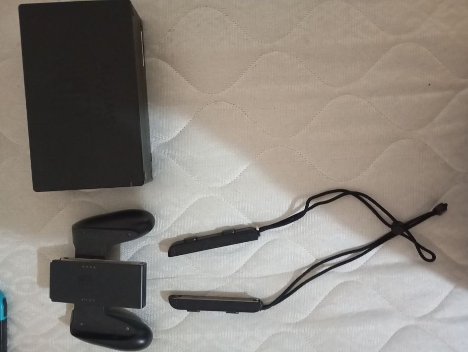 Nintendo switch с 3-ри игри
