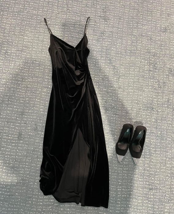 Tinuta eleganta asortata