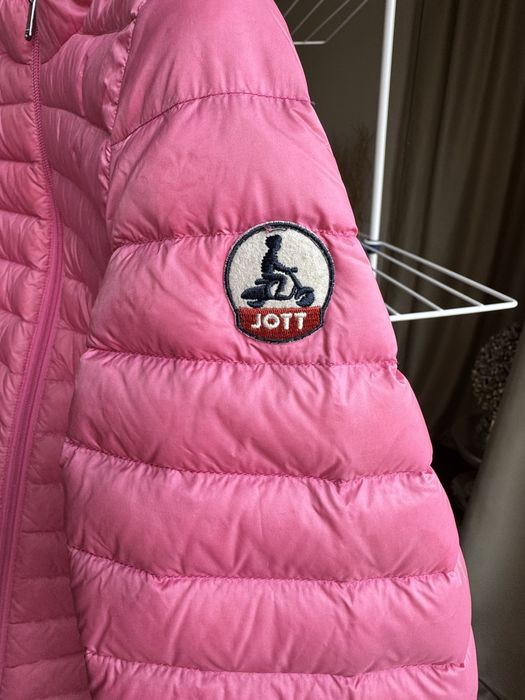 Пухено детско яке “Jott”