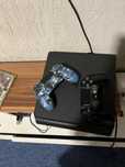 Vând ps 4 in stare buna