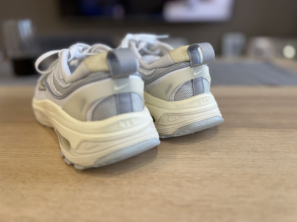 Nike air - 38,5 / 24,5см.