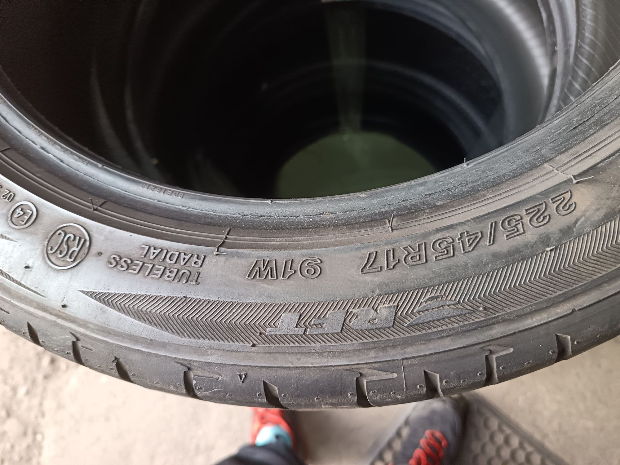 Anvelope vara 225 45 17 bridgestone runflat 2018 5.7mm