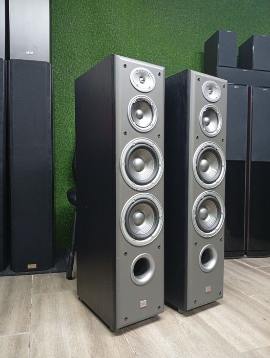 Тонколони JBL Northridge E-80