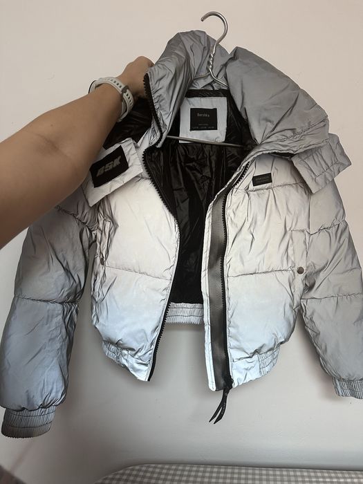Куртка женская Bershka