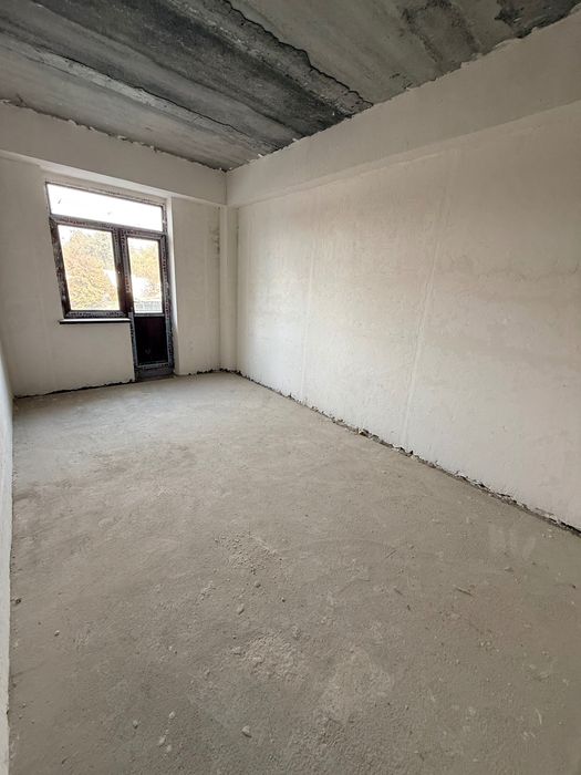 Сергели, Спутник 5 да уй сотилади