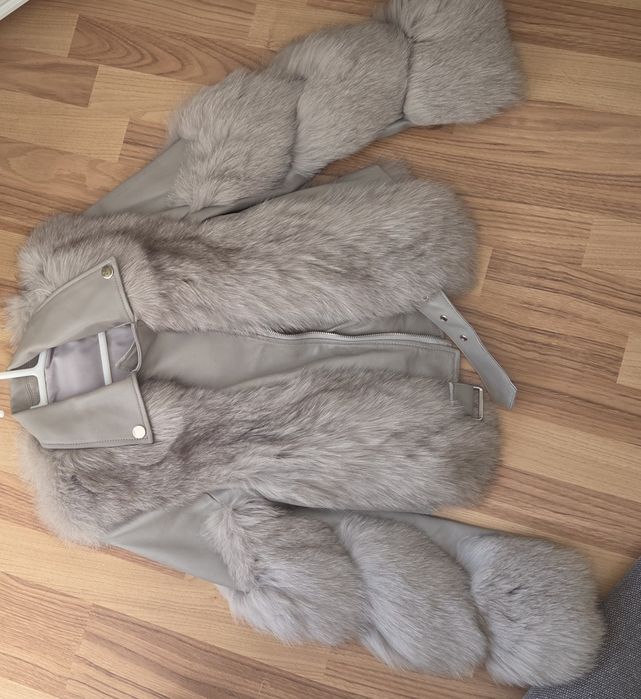 Blana naturala de vulpe cu piele naturala gri