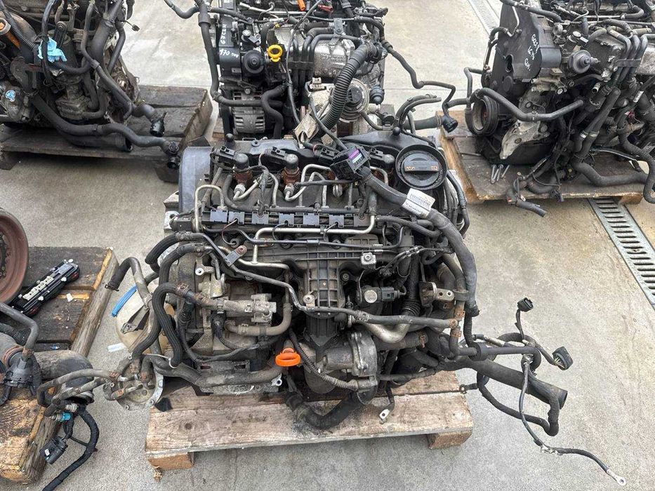 Motor complet fara anexe VW Seat Skoda Audi 1.6 TDI CAY