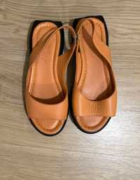 Нови сандали естествена кожа кафяво-оранжави Miss Roy