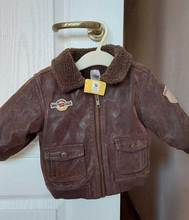 Чисто ново пилотско яке на Baby club за 1 год.