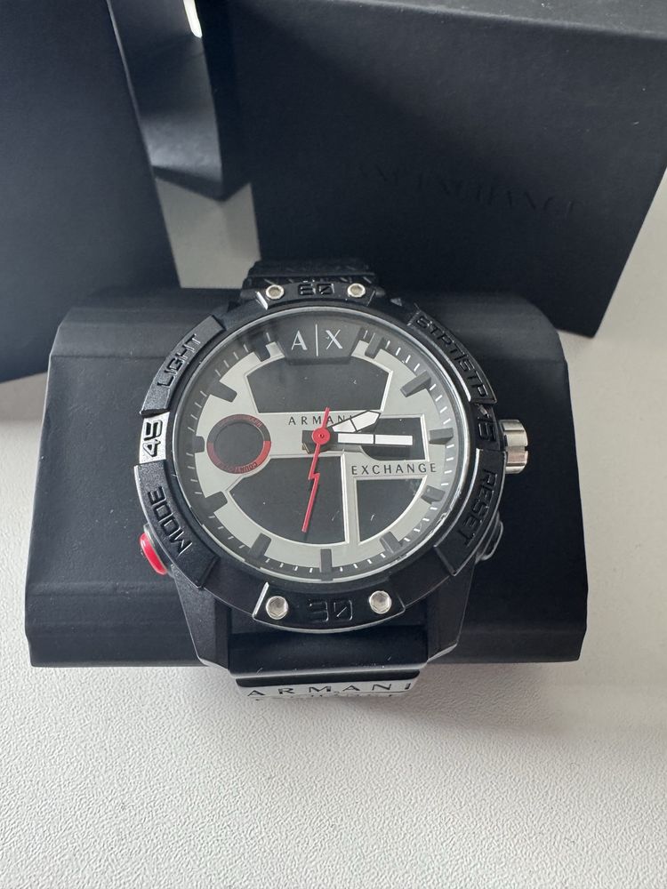 Armani Exchange - Часовник