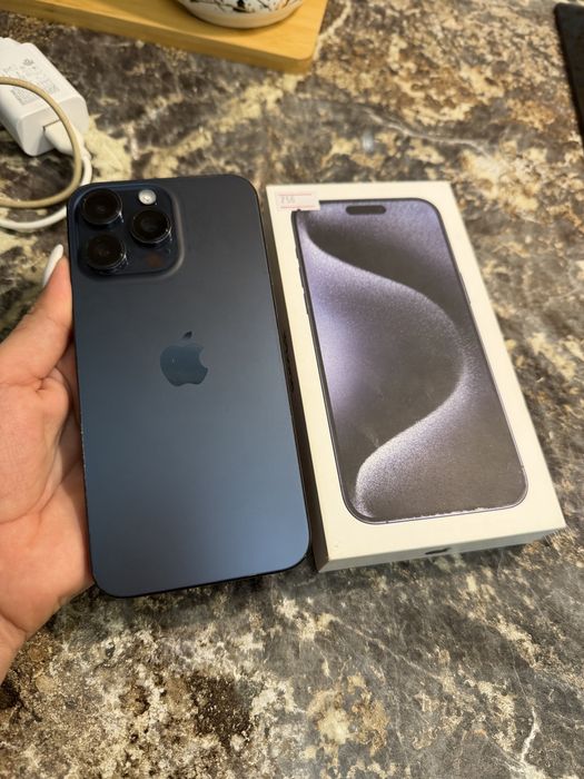 Aйфон 15 про мах