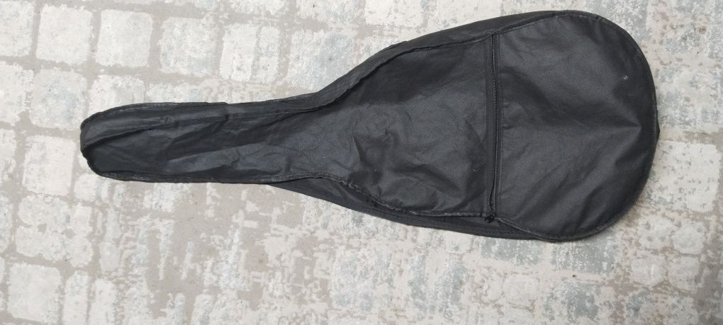 Акустическа гитара