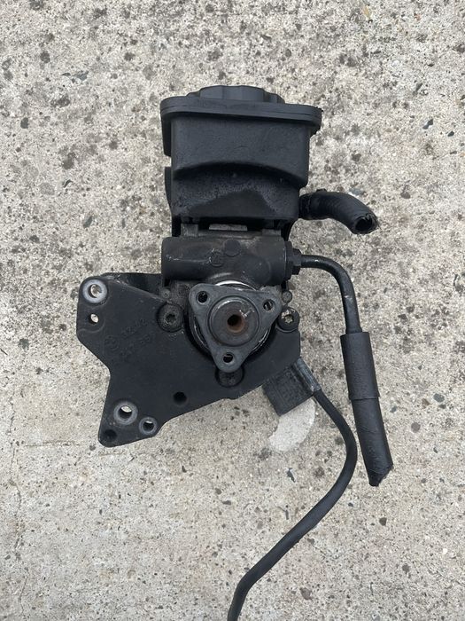 Хидравлична помпа BMW E46 2.0d